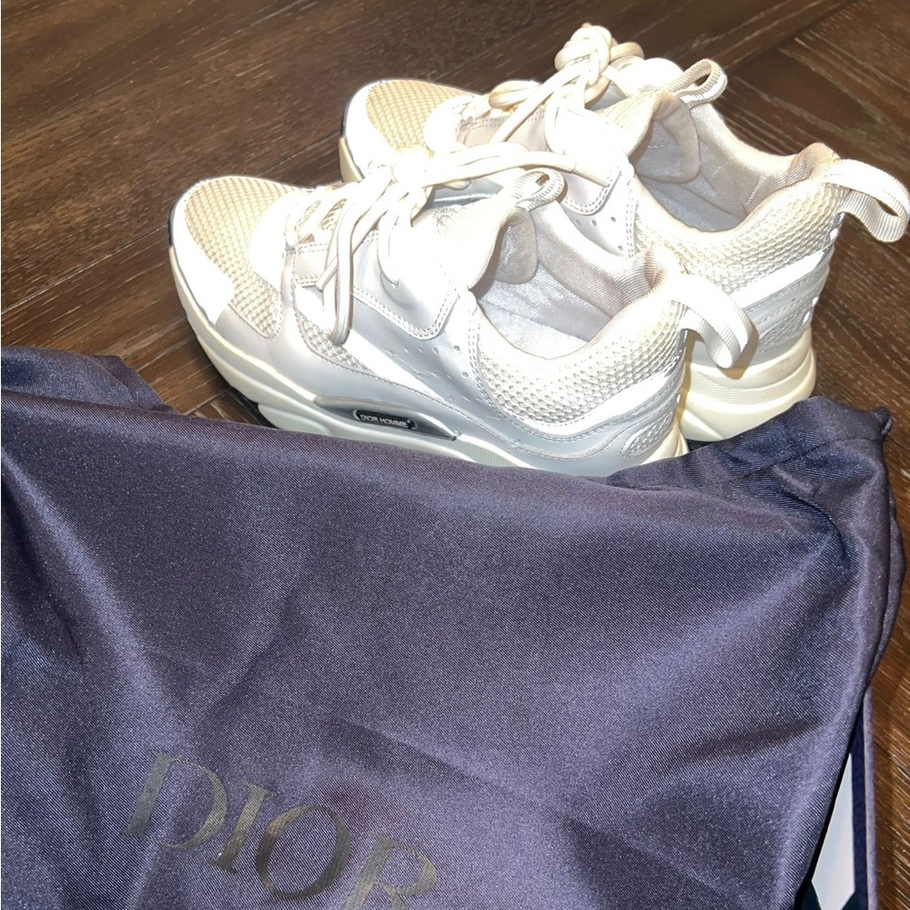 SOLD Dior B22 Sneakers - Picture 9 of 9